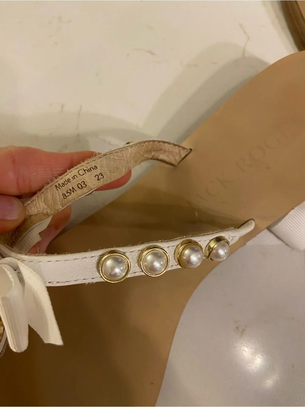 Jack rogers Pearl-Trim Bow Thong Sandals